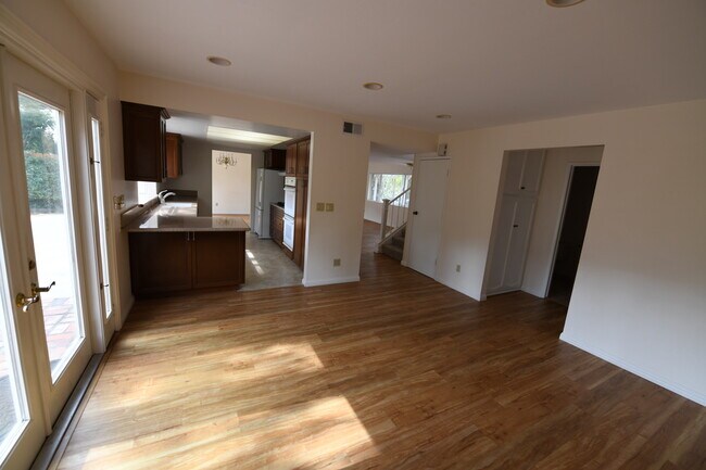 Building Photo - 5977 Agee St