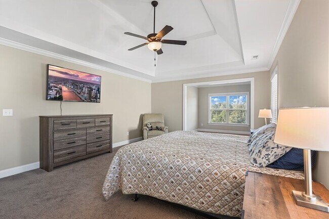 Building Photo - 501 Daylily Ct