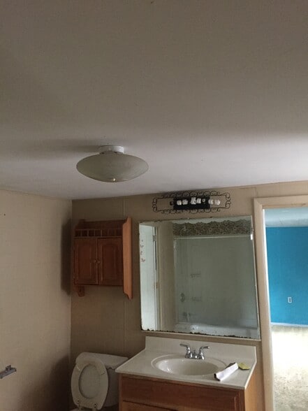 Bathroom #1 - 69 N Main St