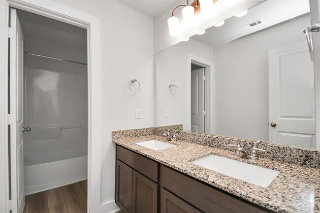 Building Photo - 20519 Prairie Cypress Dr