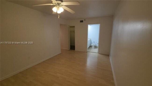 Building Photo - 5900 Collins Ave