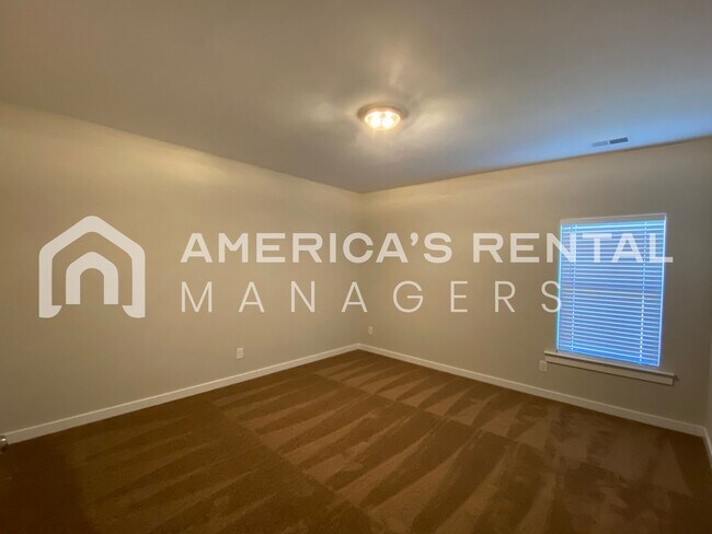 Building Photo - Home for rent in Brookwood, AL! Available to View!