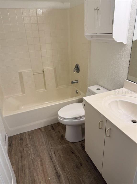 Building Photo - 1055 Bismarck Rd