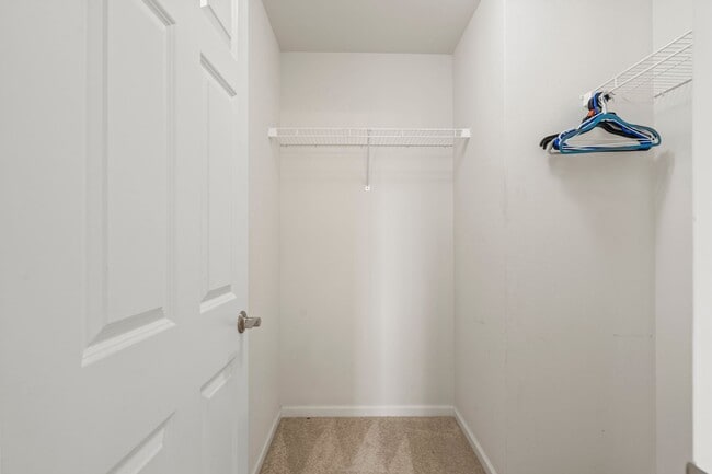 Building Photo - Kahoma Village: Fully furnished 4-bedroom, 2.5-bath home