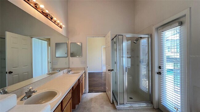Building Photo - 16709 Fresh Meadow Dr