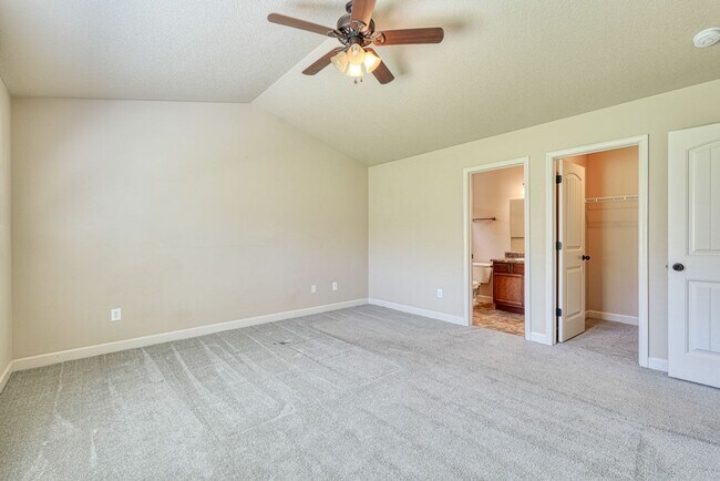 Building Photo - 707 Bankston Dr