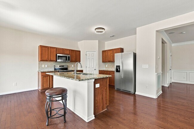 Building Photo - 4332 Burchard Dr