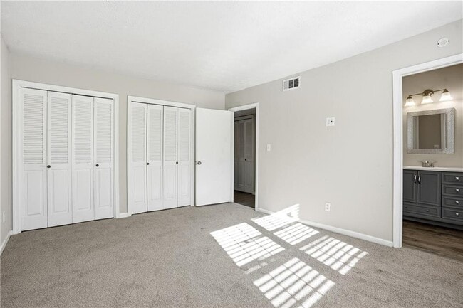 Building Photo - 151 Elysian Way NW