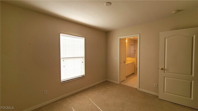 Building Photo - 1392 Weeping Willow Ct