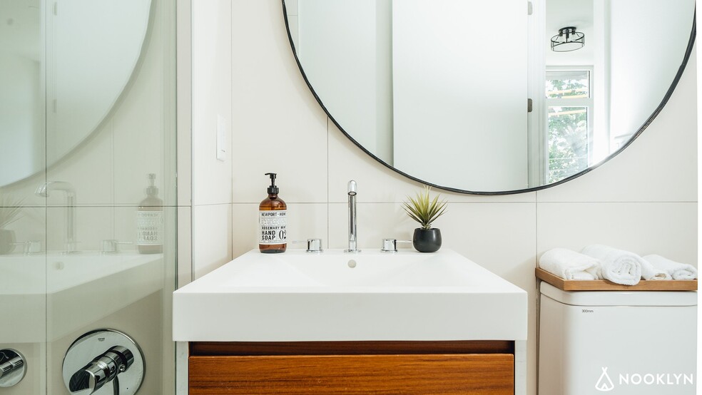 Building Photo - 1538 New York Ave