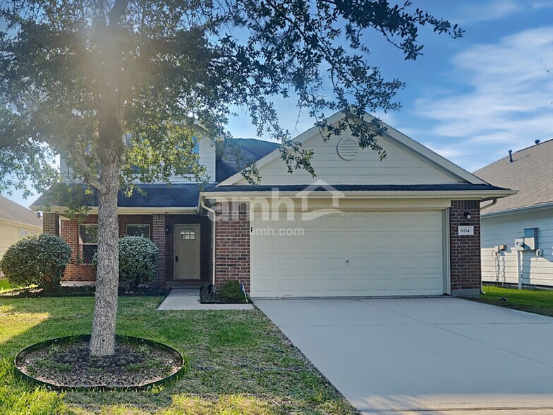 Primary Photo - 6714 Hidden Colony Ln