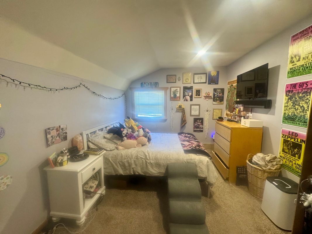 Building Photo - 42 Cupola Rd