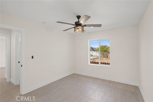 Building Photo - 14815 Country Ln