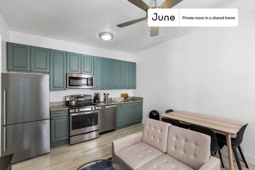 Building Photo - Room in Shared 4 bed/2 bath home in West Harlem
