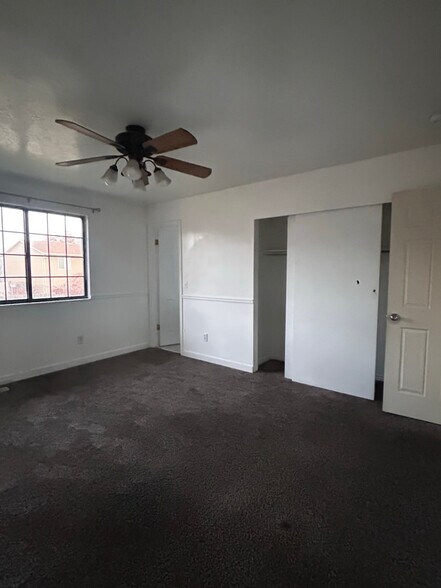 Building Photo - 6635 W 6635 S