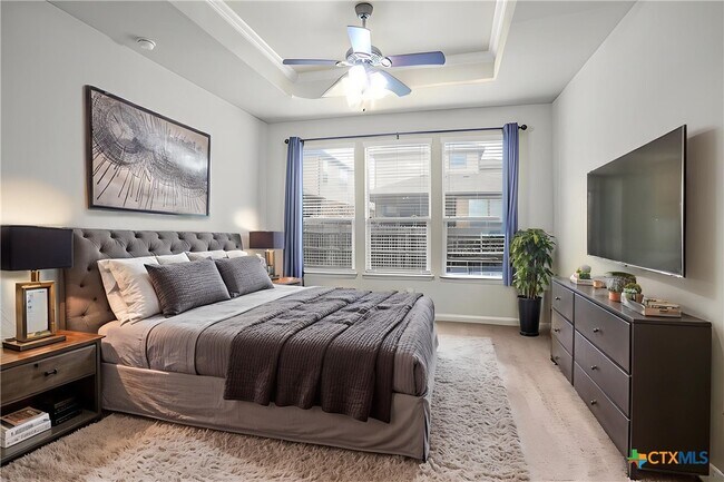 Building Photo - 16012 McAloon Way