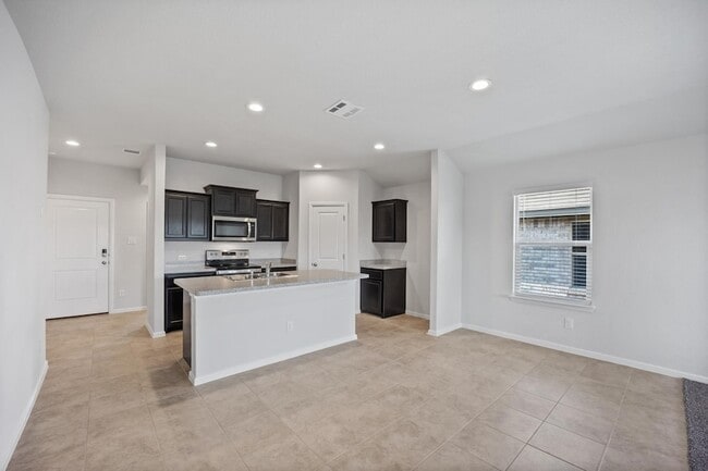 Building Photo - 925 Whisper Spgs Ct