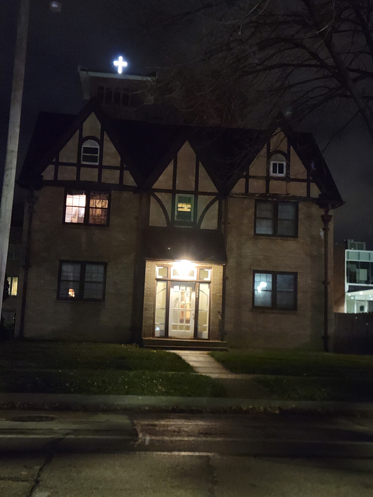Entrance At Night - 1339 2nd Ave SE