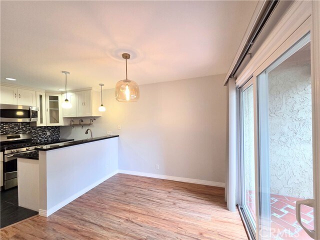Building Photo - 3701 Country Club Dr