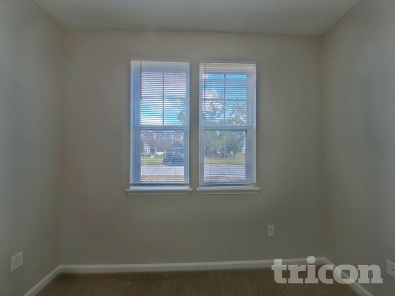 Building Photo - 454 Vineyard Ln