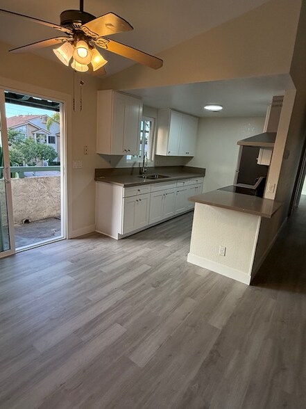 Building Photo - 4325 Felton St