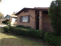 Building Photo - 1865 Pasadena Dr
