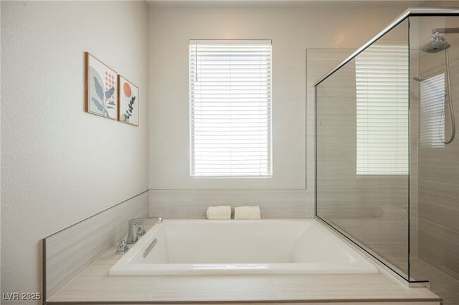 Building Photo - 11262 Cactus Tower Ave