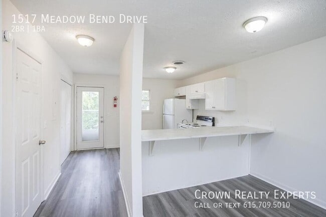 Building Photo - 1517 Meadow Bend Dr
