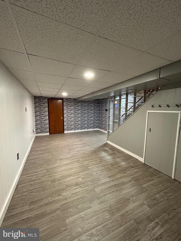 Building Photo - 120 Clarkson Dr