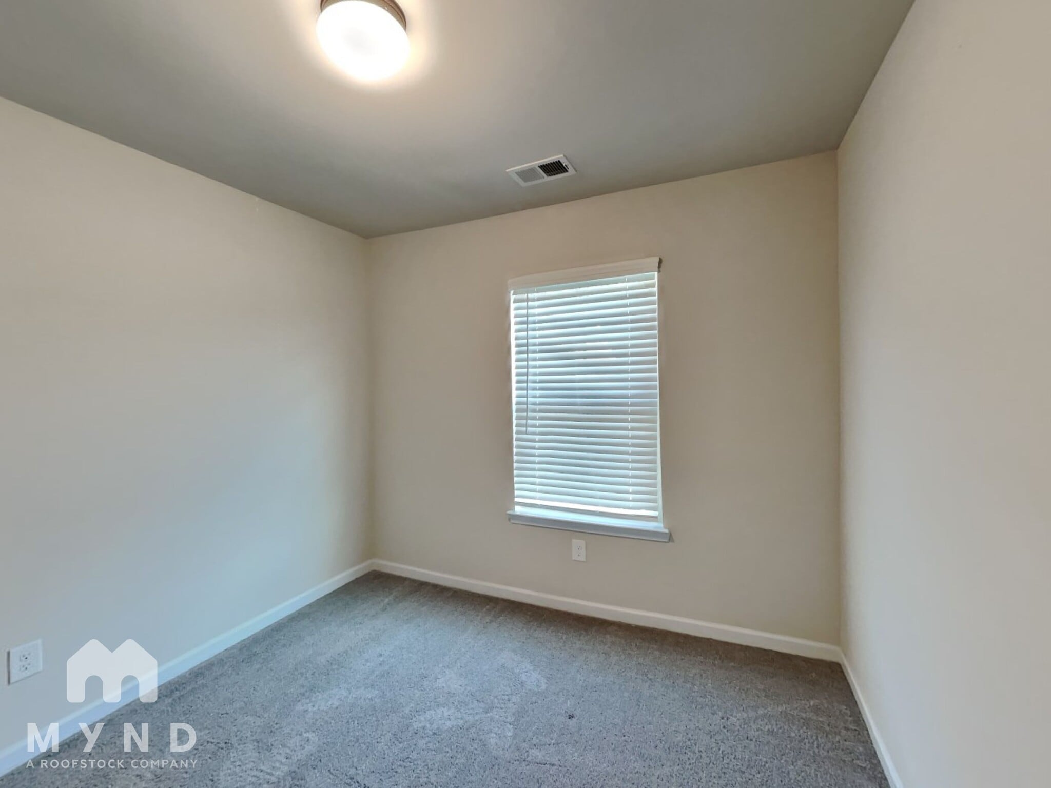 Building Photo - 6063 Oak Bend Ct