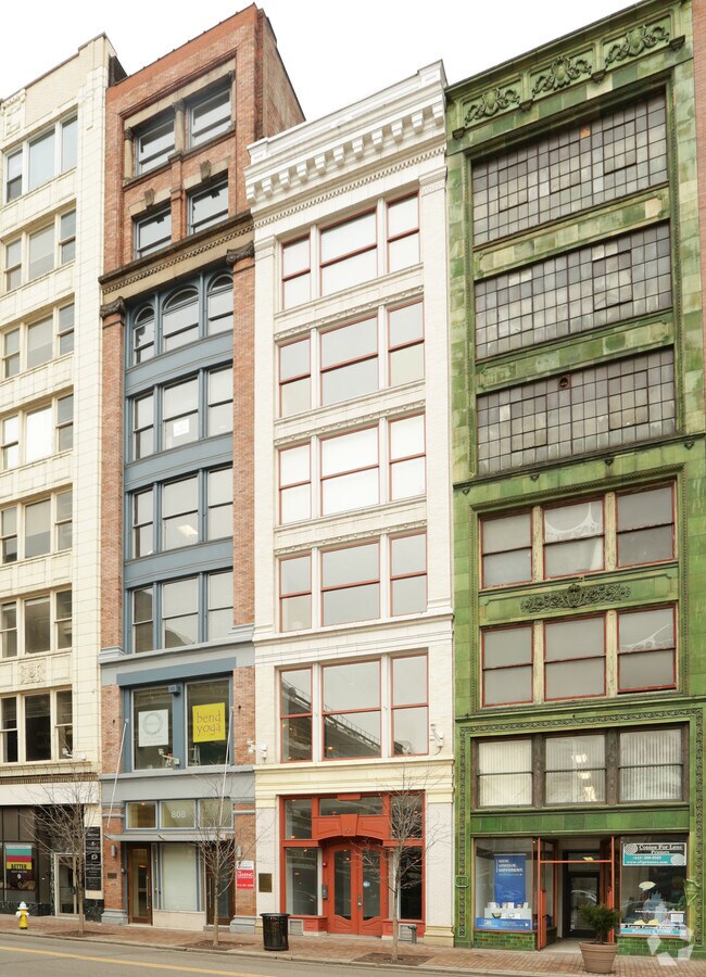5 Lofts 806 Penn Ave Pittsburgh PA 15222 Apartment Finder