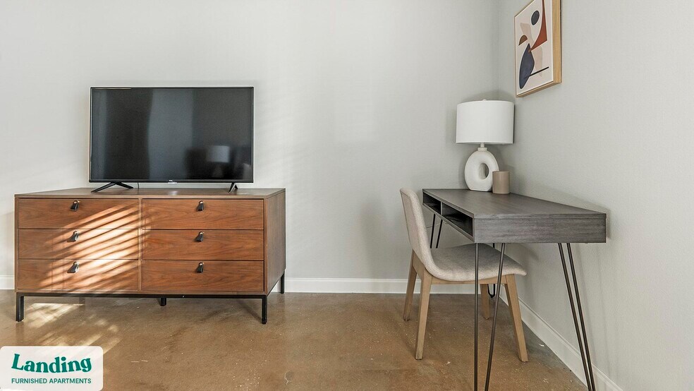 Building Photo - 4300 Cromwell Dr