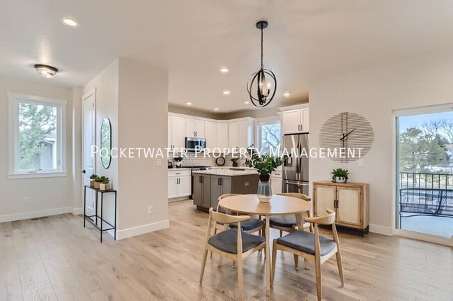 Building Photo - 1331 Baker St