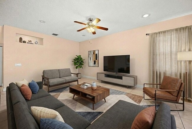 Building Photo - 18051 Rhumba Way