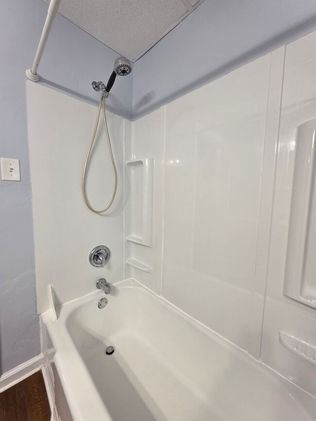 Building Photo - 116 Sixth Avenue