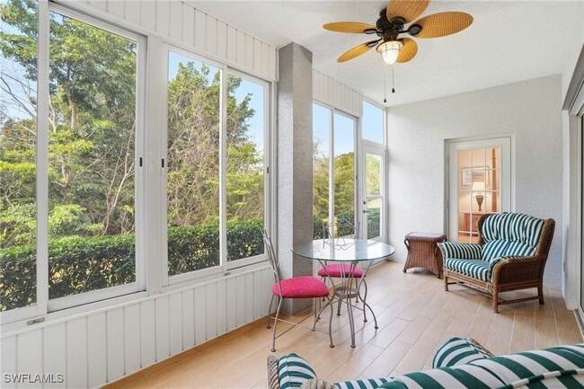 Building Photo - 28630 Carriage Home Dr