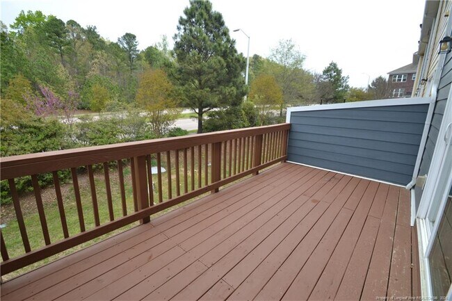 Building Photo - 327 Dove Cottage Ln