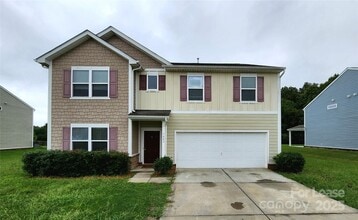 Building Photo - 5002 Houndscroft Rd