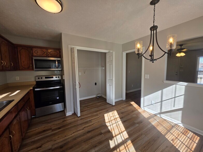 Building Photo - 2746 Applemill Ct