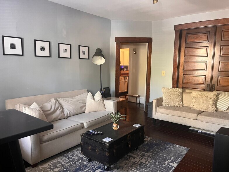 Primary Photo - 505 W 2nd Ave