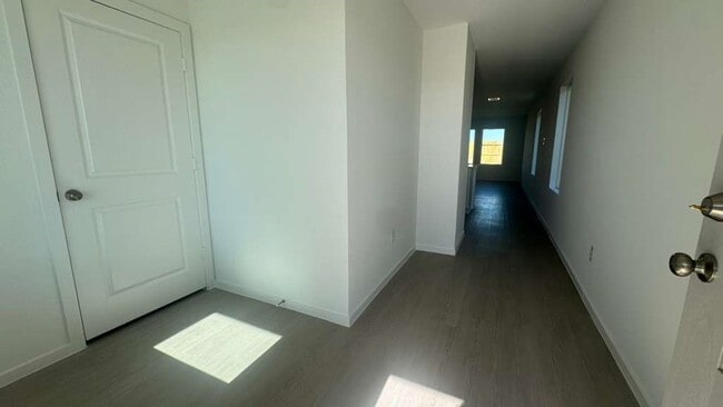 Building Photo - 26810 Cascade Sunrise St