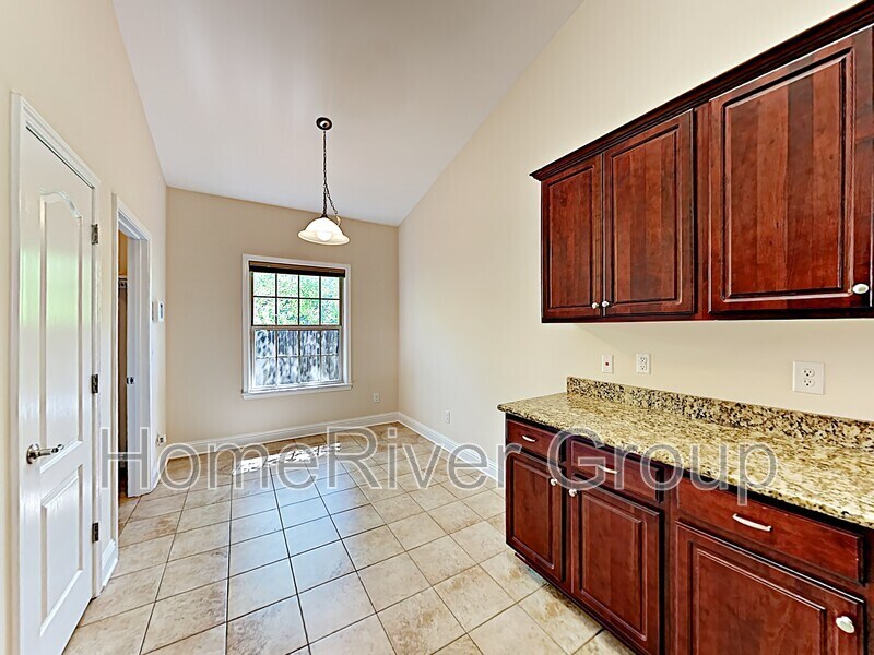 Building Photo - 3915 Fielding Ct
