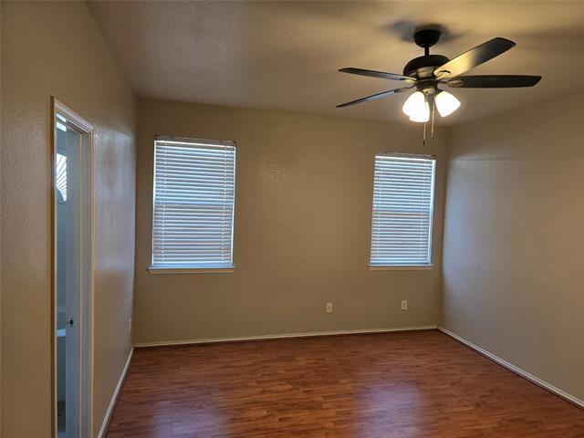 Building Photo - 4623 Southampton Blvd