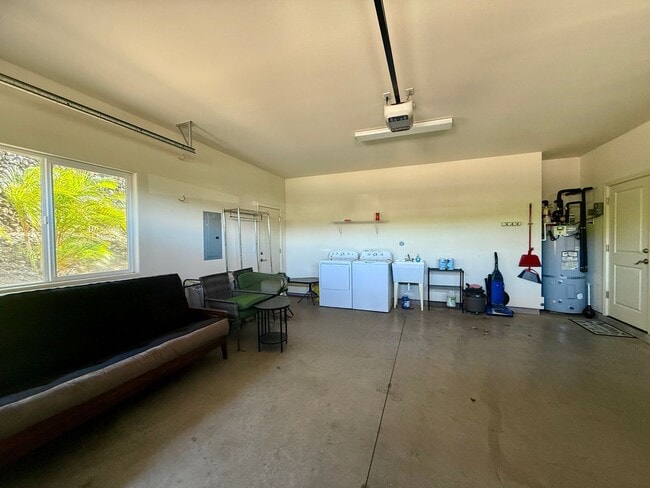 Building Photo - 3 Bedroom Home in Newer Gated Community in Waikoloa Village