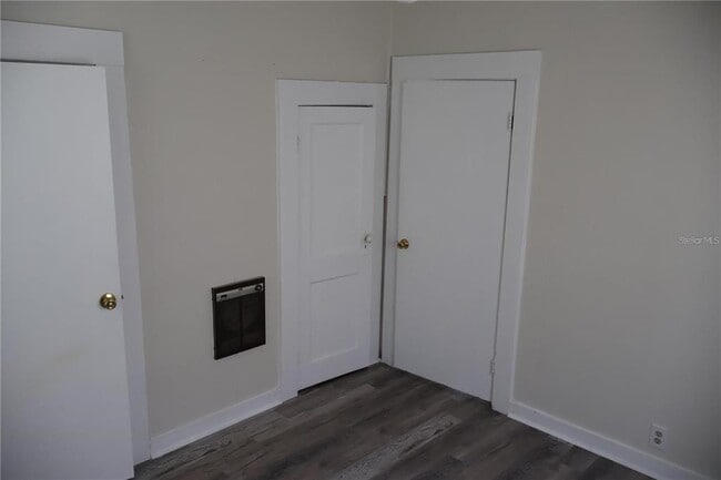 Building Photo - 1919 W Union St