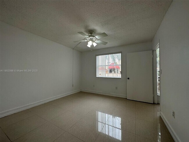 Building Photo - 8540 NW 6th Ln
