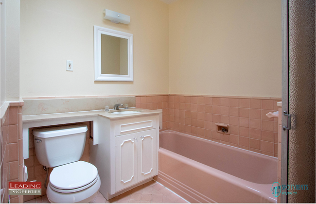 Building Photo - Outer Mission: Single Family Home w/ Bonus...