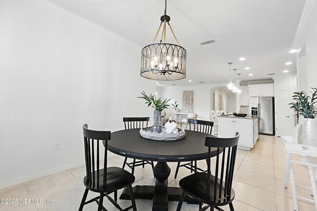 Building Photo - 225 Sweet Pne Trl