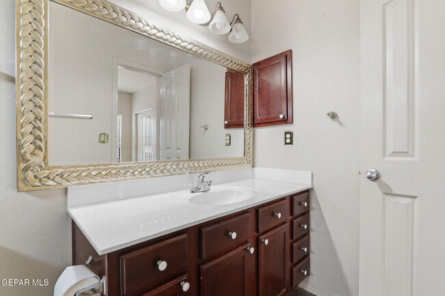 Building Photo - 13020 Stonington Ln