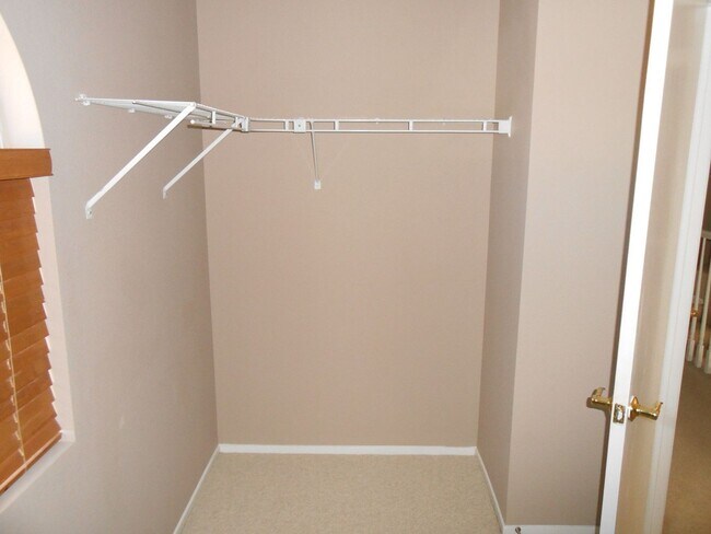Building Photo - 3468 Martin Hall Dr